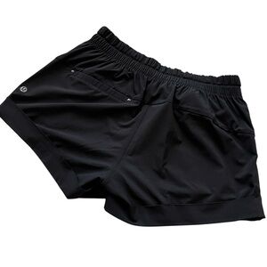 Lululemon Spring Break Away Short II Black Workout Yoga Athletic Active Womens 6